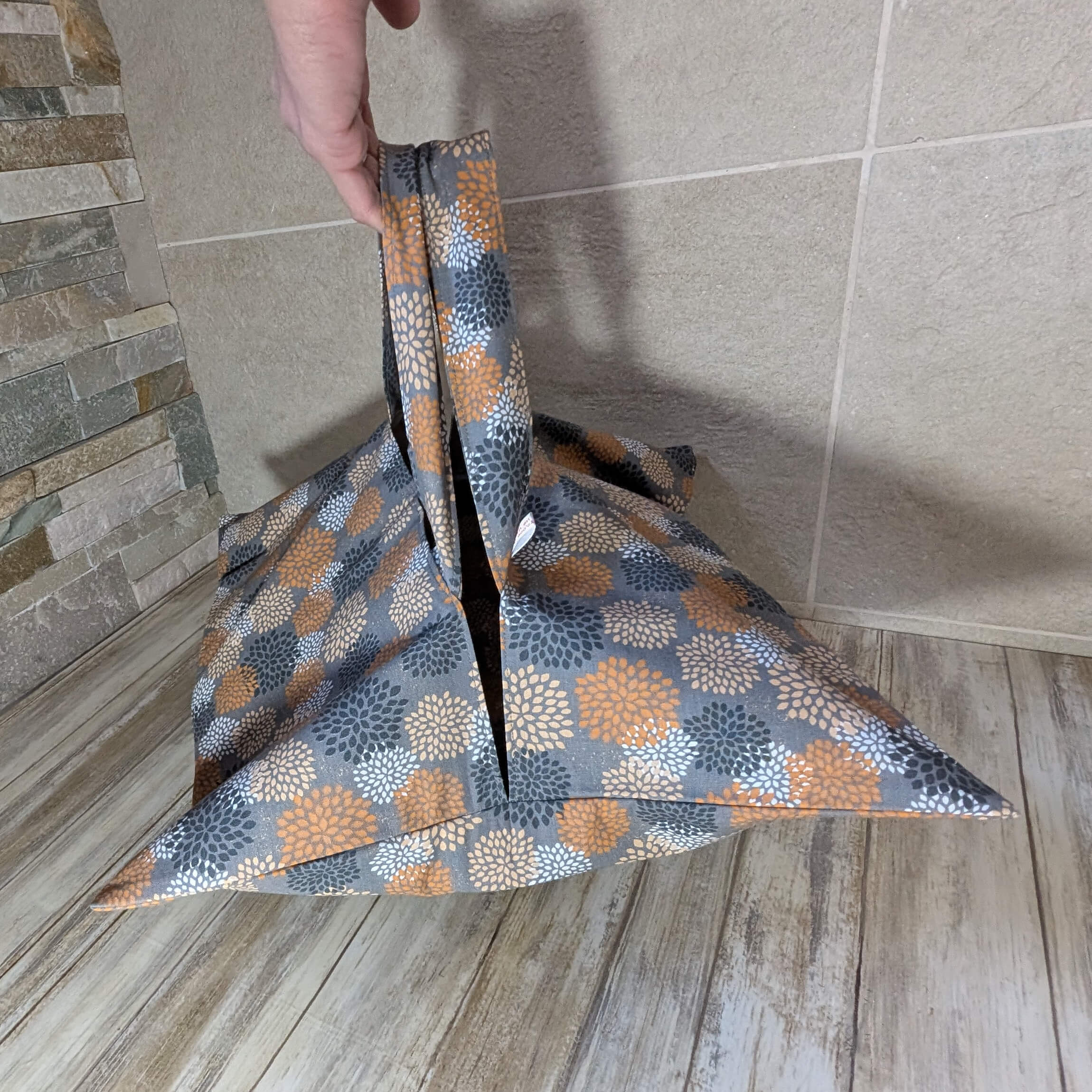 sac à tarte gris floral avec charlotte démonstration