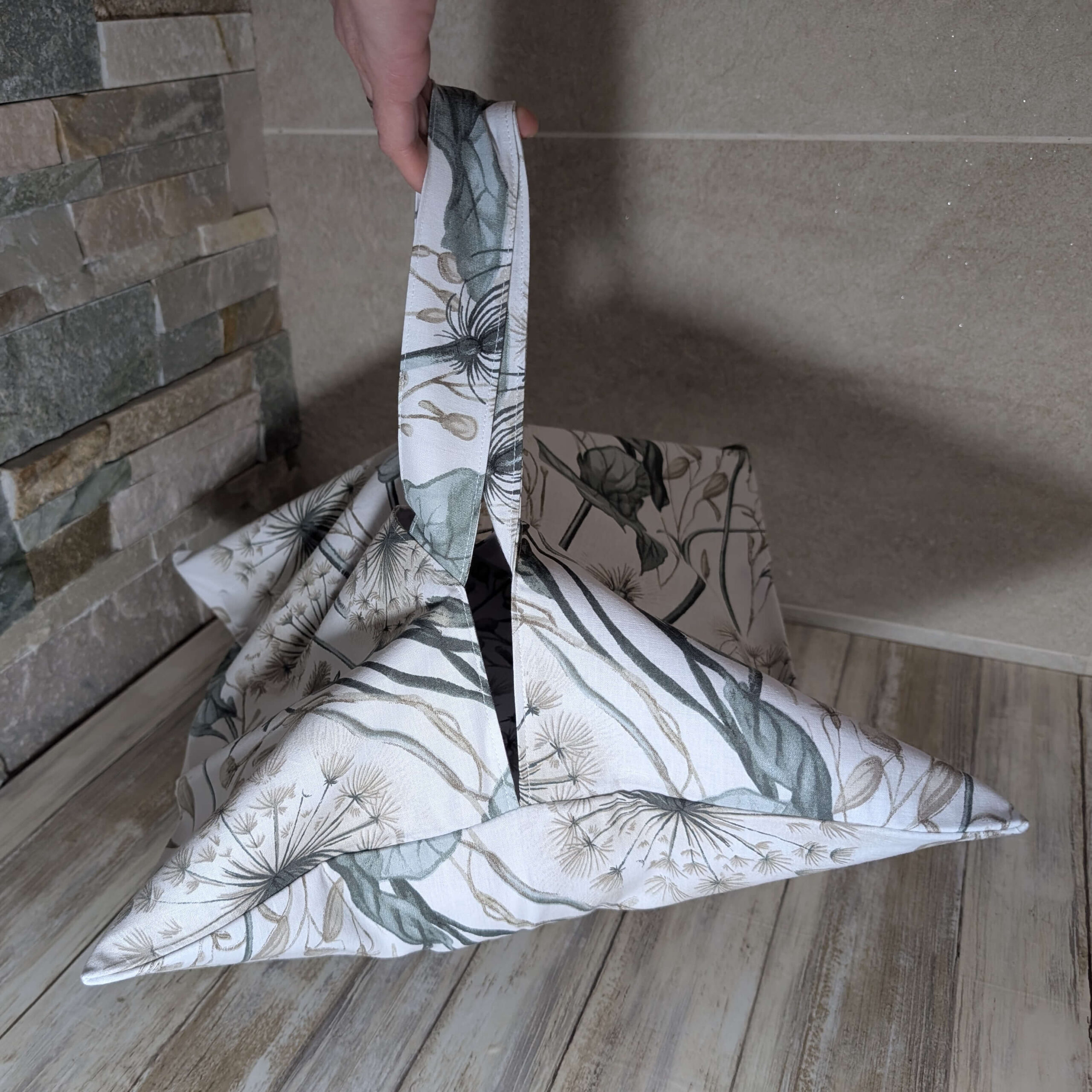 produit-sac-a-tarte-pissenlit-porté sac à tarte pissenlits